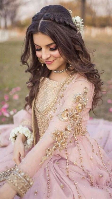 33 Princess Hairstyle For Gown 2023 Fashion Qween