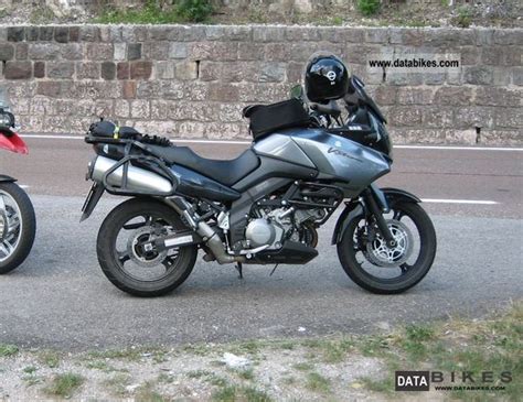 Especially as the final gear to the test stand with 100 hp promoted three horses less than in the beginning. 2007 Suzuki DL 1000 V-Strom + checkbook + accessories
