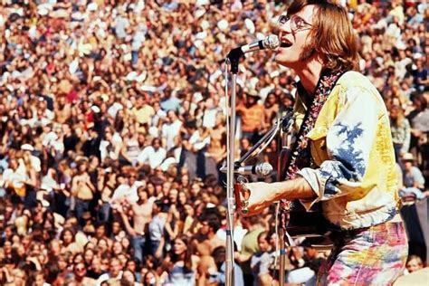 The Pictures That Show Just How Amazing 1969 Woodstock Really Was