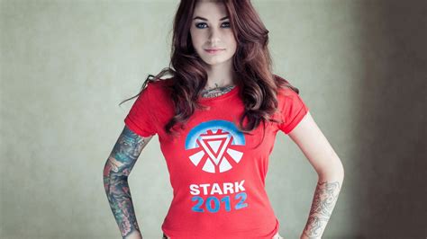 wallpaper women model t shirt blue eyes brunette red photography tattoo pink clothing