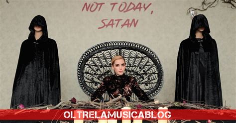 Sabrina La Chiesa Di Satana Difende La Serie Tv Bufera Su Netflix