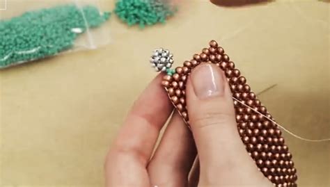 How To Perform Increases In Square Stitch Bead Weaving Bead Weaving