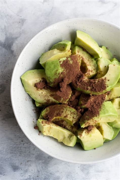But in this case, the mild flavor of avocado gets masked instantly by the cocoa powder and the creamy texture weirdly works. Easy keto chocolate avocado mousse | I Eat Keto