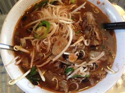Hmong Food Pho / NA Confidential: Northern Road Trip, Day 5.1: Hmong ...
