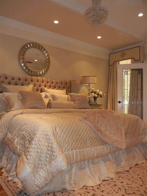 Coastal calmness white bedroom decroation Glamorous Bedroom | Bedroom Ideas | Pinterest | Hollywood ...
