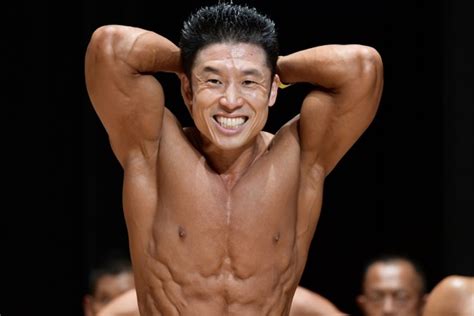 （写真）なかやまきんに君、圧巻の筋肉美披露 「東京ボディビル選手権大会」出場 エンタメ ニュース ｜クランクイン！