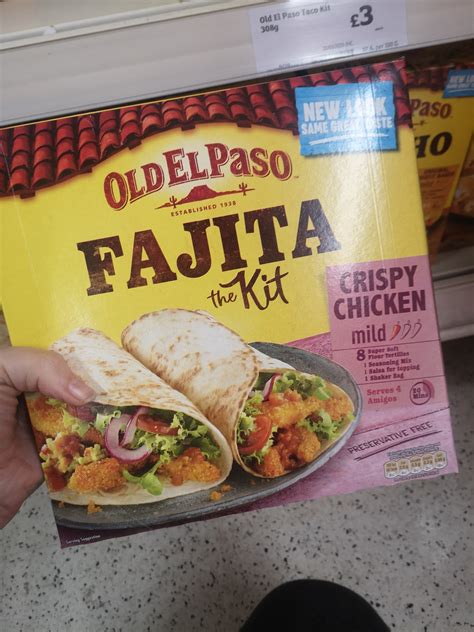 Old El Paso Oven Baked Crispy Chicken Fajita Kit 555g Vegan Food Uk