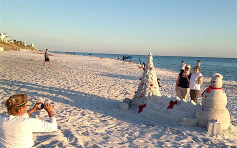Holiday Sand Sculptures In Seaside 30a
