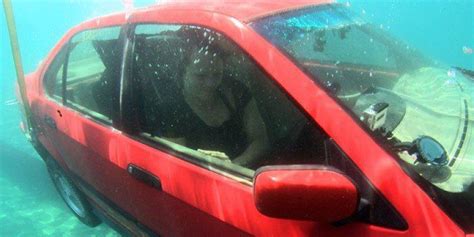 If Your Car Is Sinking Underwater This Is What You Need To Do To