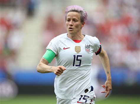 Women's soccer captain megan rapinoe at the espy awards wednesday night, and her response went viral for all the wrong reasons. Joe Biden joked that he'd love to have USWNT star Megan ...