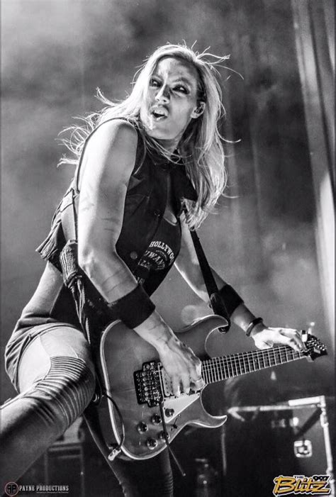 Nita Strauss Female Guitarist Heavy Metal Girl Guitar Girl