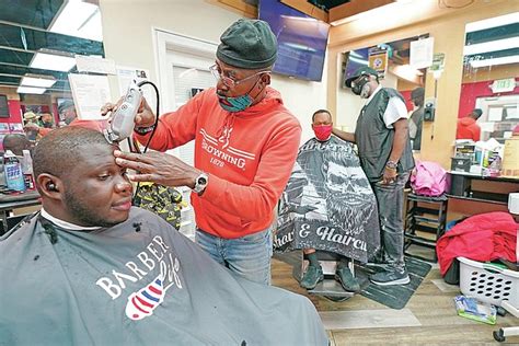 Barbers Artists Help Defy Vaccine Myths For People Of Color