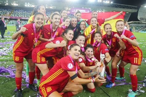 Late Drama As Spain Claim Thrilling Uefa Women S Under 19 European Championship Win Belfast Live
