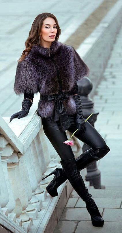 Pin By Fop Gernk On Beauties In Fur Black Boots Outfit Elegant