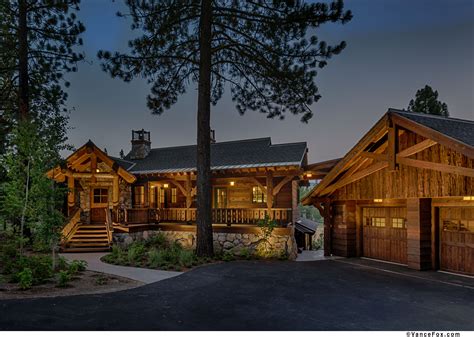 Custom Mountain Retreat Built By Nsm Construction In Truckee Ca Cozy