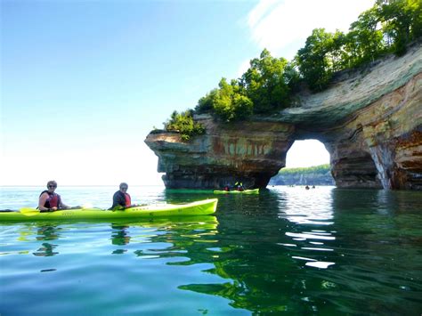 Explore Pictured Rocks National Lakeshore On A Pictured Rocks Kayak