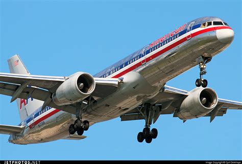 N An Boeing American Airlines Cyril Delehaye Jetphotos
