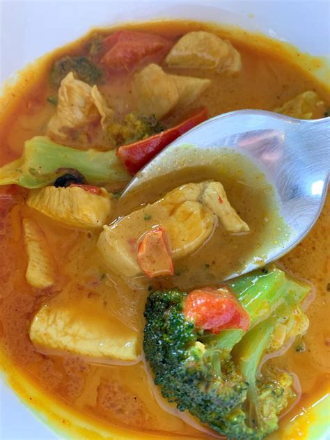 .soup (indian curry soup), indian prawn curry soup, chickpea and mushroom curry soup. Keto chicken curry soup | Recipe in 2020 | Chicken curry ...