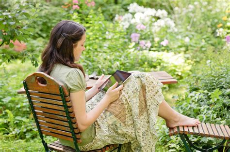 Reading Garden Ideas - Tips For Creating A Reading Garden