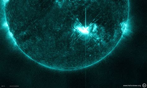 Solar Flare Photos Sun Storms Erupt From Sunspot Ar1515 Space
