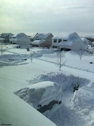 Buffalo Lake Effect Snow Storm Blizzard November 18 2014 Strange