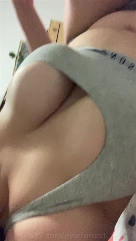 Evie Forrest Oops My Titty Fell Out Boobs Bounce Tits Nip Slip
