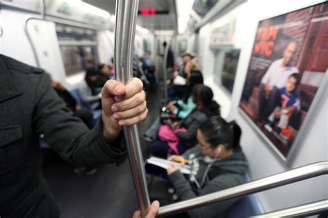 Aumentan Los Crímenes Sexuales En El Subway El Diario Ny