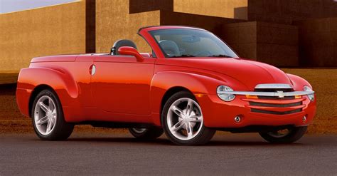 Review Flashback 2006 Chevrolet Ssr The Daily Drive Consumer Guide