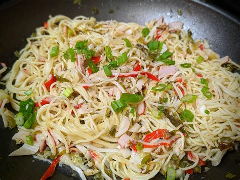 Crab Capellini With Chili Lime And Green Onion Rrecipes