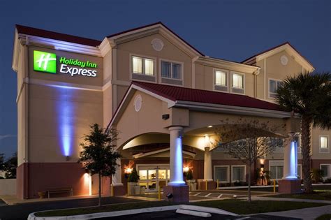 Had the usual assortment of hot drinks and kettle but also a hairdryer, iron and ironing board which was a useful addition bathroom was well sized. Holiday Inn Express Venice, Venice, FL Jobs | Hospitality ...