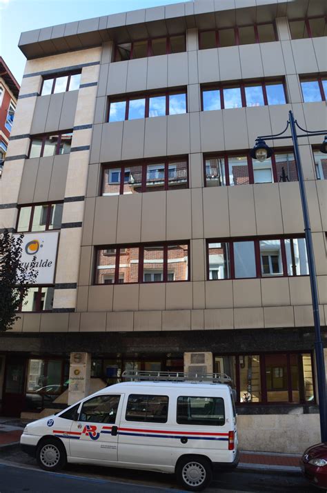 Simple Science: How to Make a Volcano with Kids