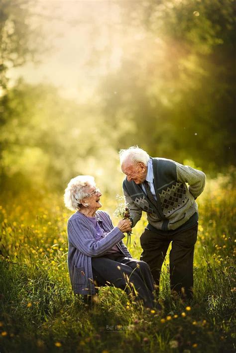 the 77 most beautiful couple photos that you will ever see cute old couples older couples