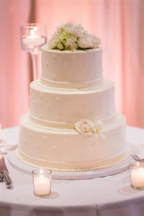 Groups they admin or create will appear here. Elegant Wedding Cake! Kendall and Lawrence Photo By Jamie ...
