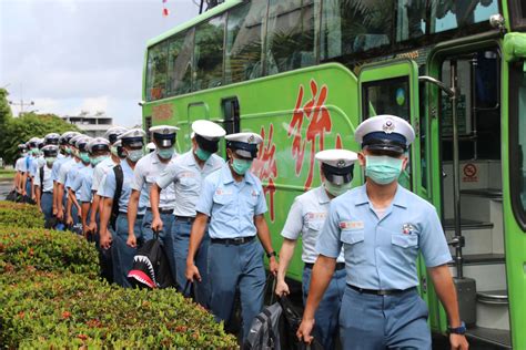 海軍軍官學校 正期113年班暨士官二專111年班新生日前至本校實施為期兩週的調適教育暨入伍訓練，每位入學新生從報到