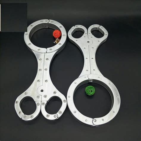 Metal Handcuffs Shackles Cangue Collar And Handcuffs Bondage Sex Toys