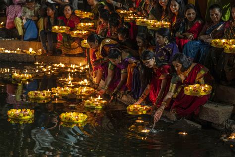 What Is Diwali The Festival Of Lights And How Is It Celebrated In