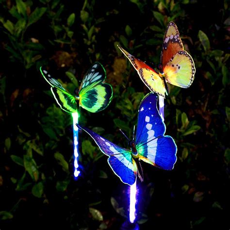 Dreamy Solar Butterfly Light Apollobox