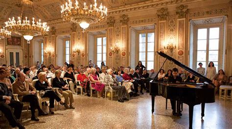 Torna La Musica Da Camera La Domenica Mattina In Sala Bianca Ciaocomo