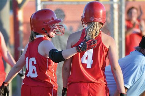 Young Austin Softball Team Coming Together Austin Daily Herald
