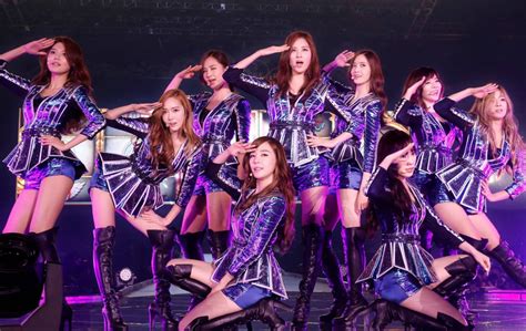 Girls Generation Hit Songs Gee And Mr Taxi Garner Popularity On