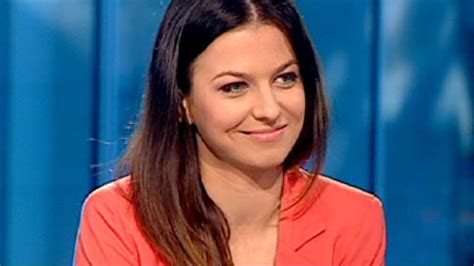 If you have questions about getting vaccinated, a conversation with your healthcare. Anna Lewandowska Robert Lewandowski's wife (bio, Wiki)
