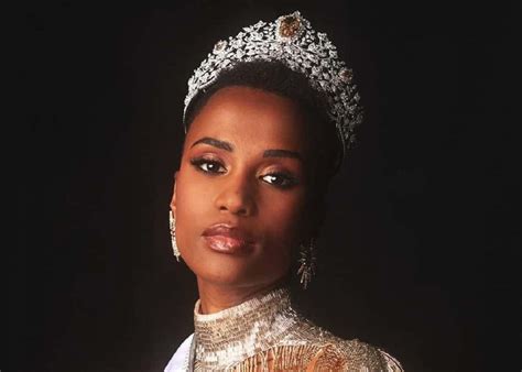 Zozibini tunzi miss universe 2019 #missuniverse #southafrica #zozibinitunzi #fyg #parati. Zozibini Tunzi: Celebs and politicians react to Miss ...