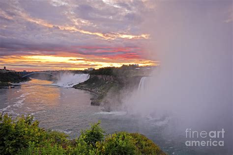 Niagara Sunrise Photograph By Charline Xia Fine Art America