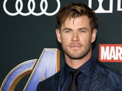 See more ideas about chris hemsworth, hemsworth, chris. Chris Hemsworth Is Offering Free Virtual Workouts For The ...