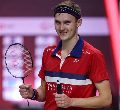 Hailing from denmark, viktor axelson was the first european player to win the title of world junior champion in 2010. Viktor_Axelsen - TRIITON