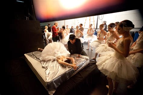 Black Swan Behind The Scenes Natalie Portman Photo Fanpop