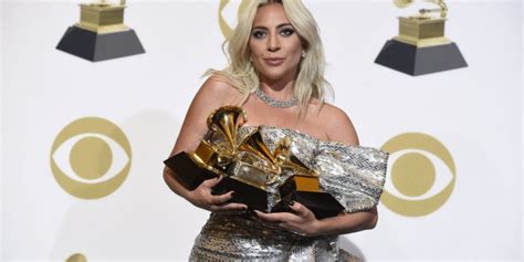 all the winners from last night s grammy awards