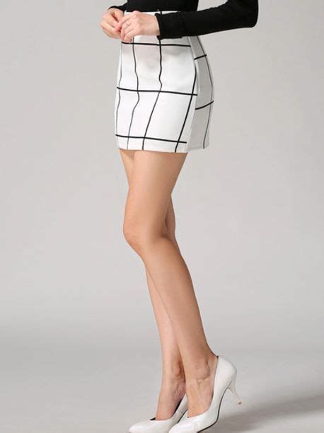 Plaid Betsy Mini Skirt Mini Skirts Fashion Clothes Women 70s