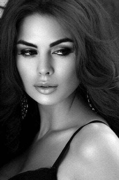 Pin By Forouzan Ameri On Face Black And White Face Beautiful Women Faces Black And White