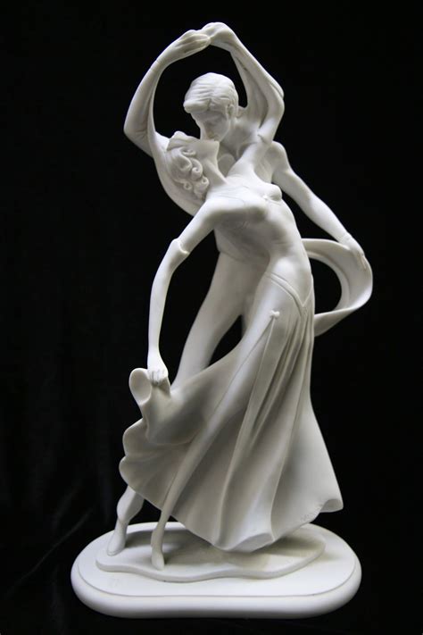 Romanitic Couple Kiss Italian Statue Sculpture Figurine Dancer Made In